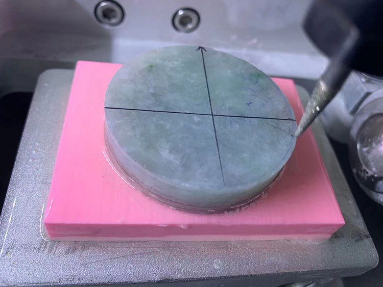 全自動(dòng)玉石雕刻機(jī)